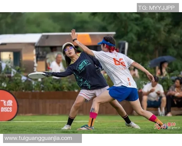 上海飞盘队实力提升引发热议探索飞盘运动的未来发展与挑战
